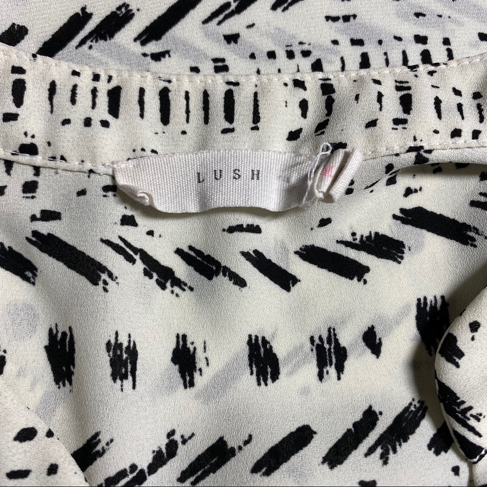 Light summer blouse - Picture 4 of 4